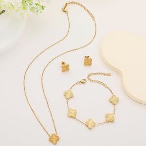 18K Gold Clover Jewelry Set Necklace Bracelet Earrings Alhambra Van Cleef Style